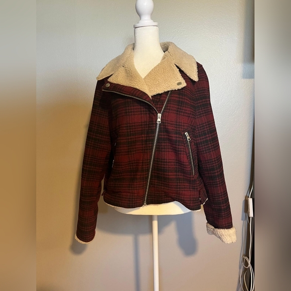 American Eagle Outfitters Jackets & Blazers - American Eagle Plaid Moto Jacket, Size L - Quilted Comfort, EUC